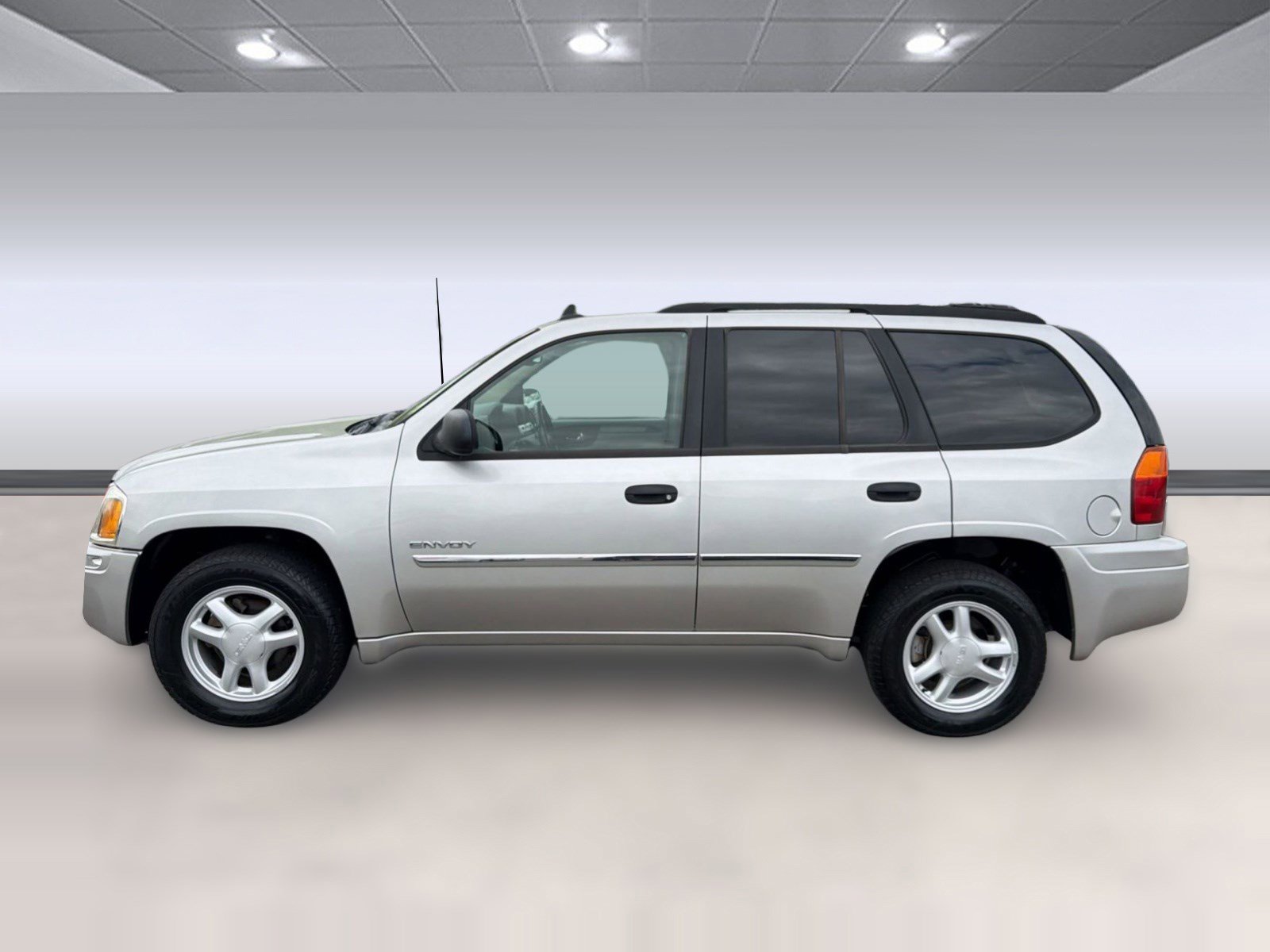 Used 2006 GMC Envoy SLE image 2