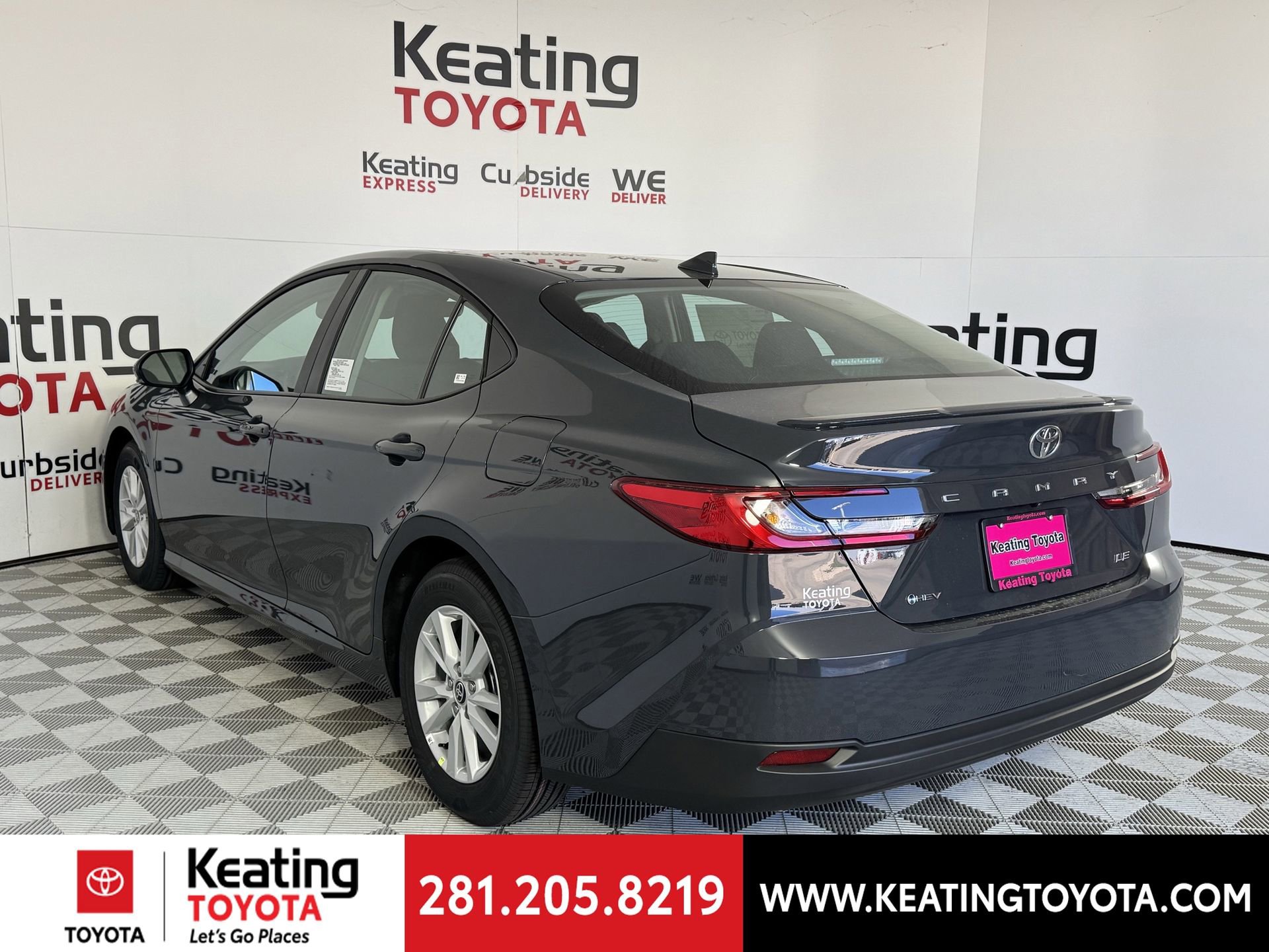 Used 2026 Toyota Camry LE w/ Convenience Package image 10