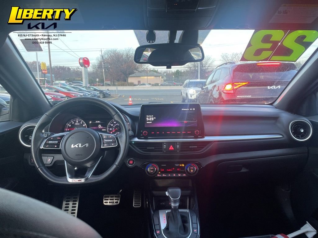 Used 2023 Kia Forte GT-Line w/ GT-Line Technology Package image 13