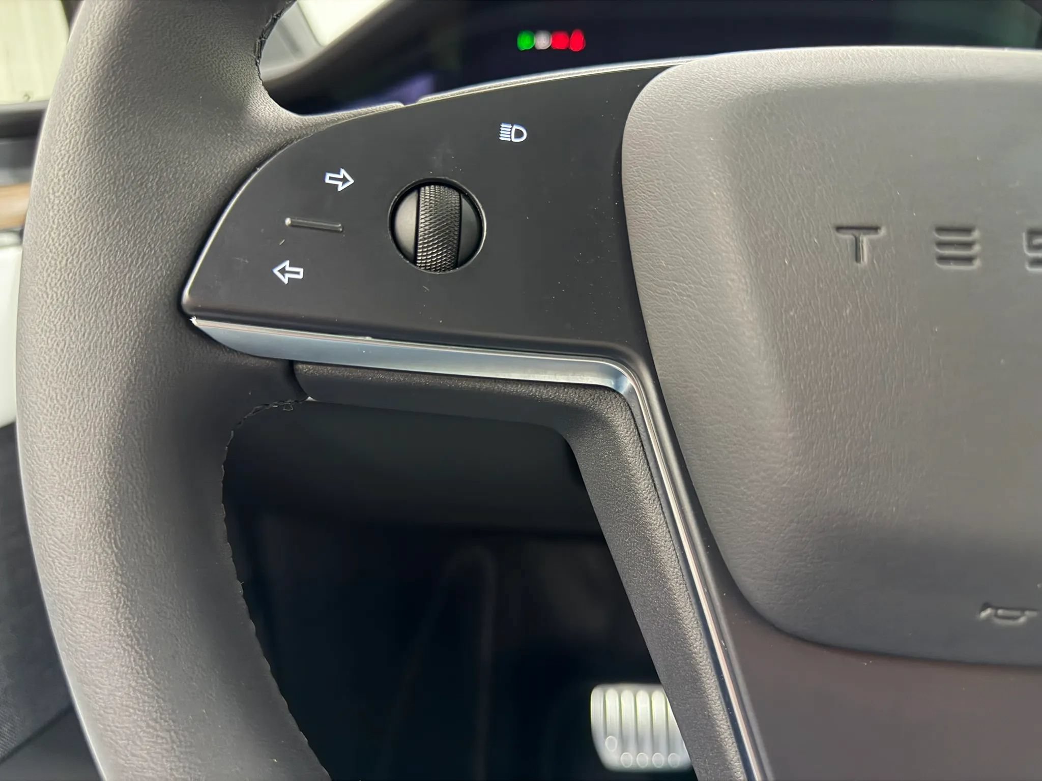 Used 2026 Tesla Model X AWD/4WD image 29
