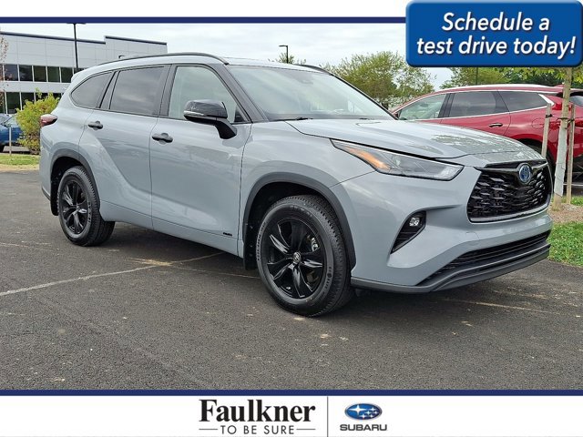 Used 2024 Toyota Highlander XLE
