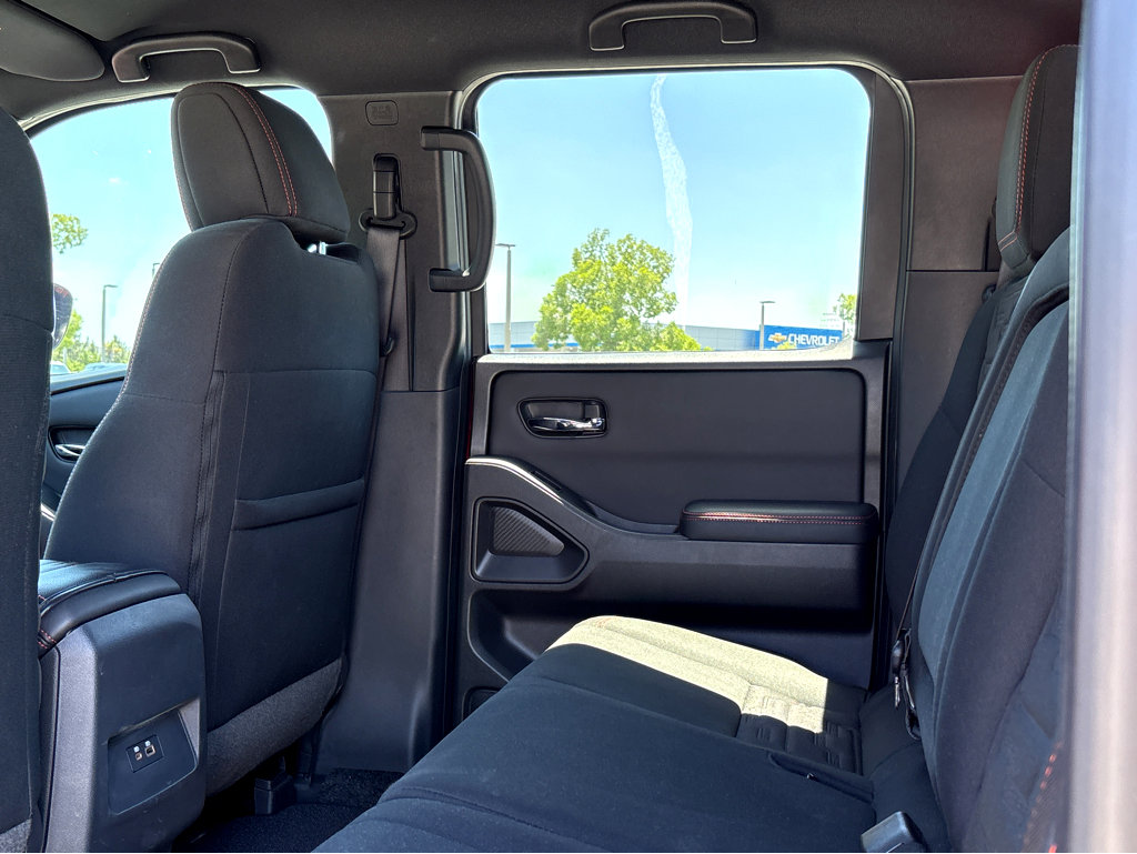 Used 2023 Nissan Frontier Pro-X w/ Technology Package RWD image 12