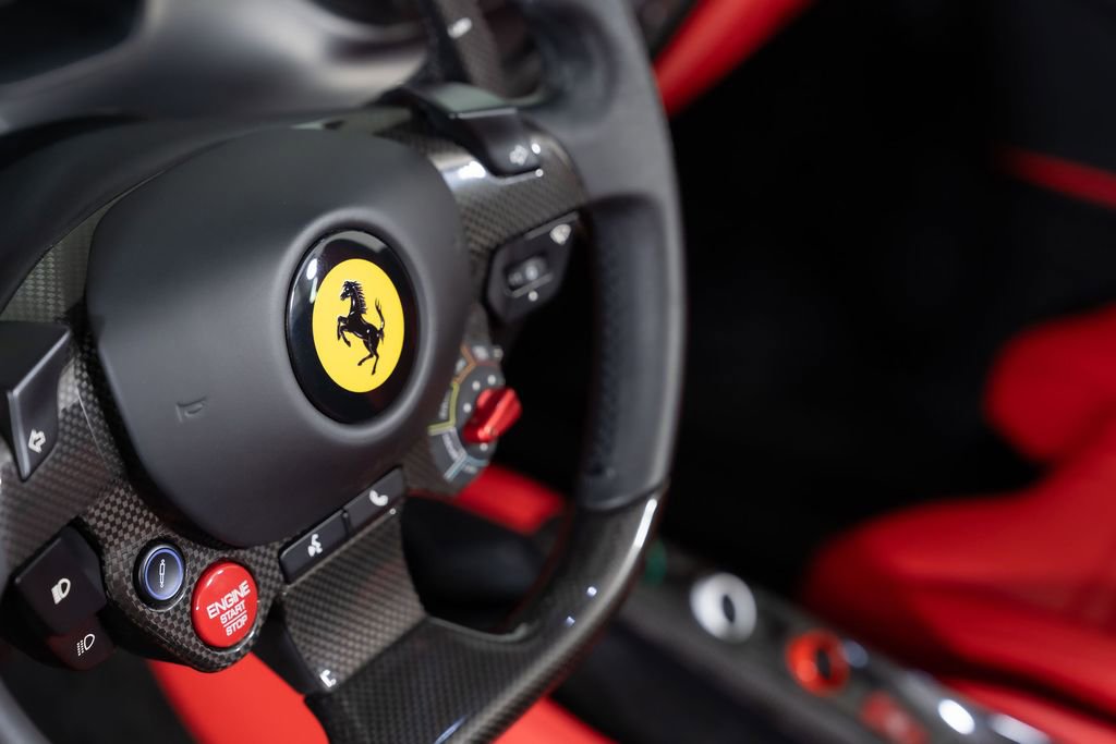 Used 2023 Ferrari F8 Tributo RWD image 31