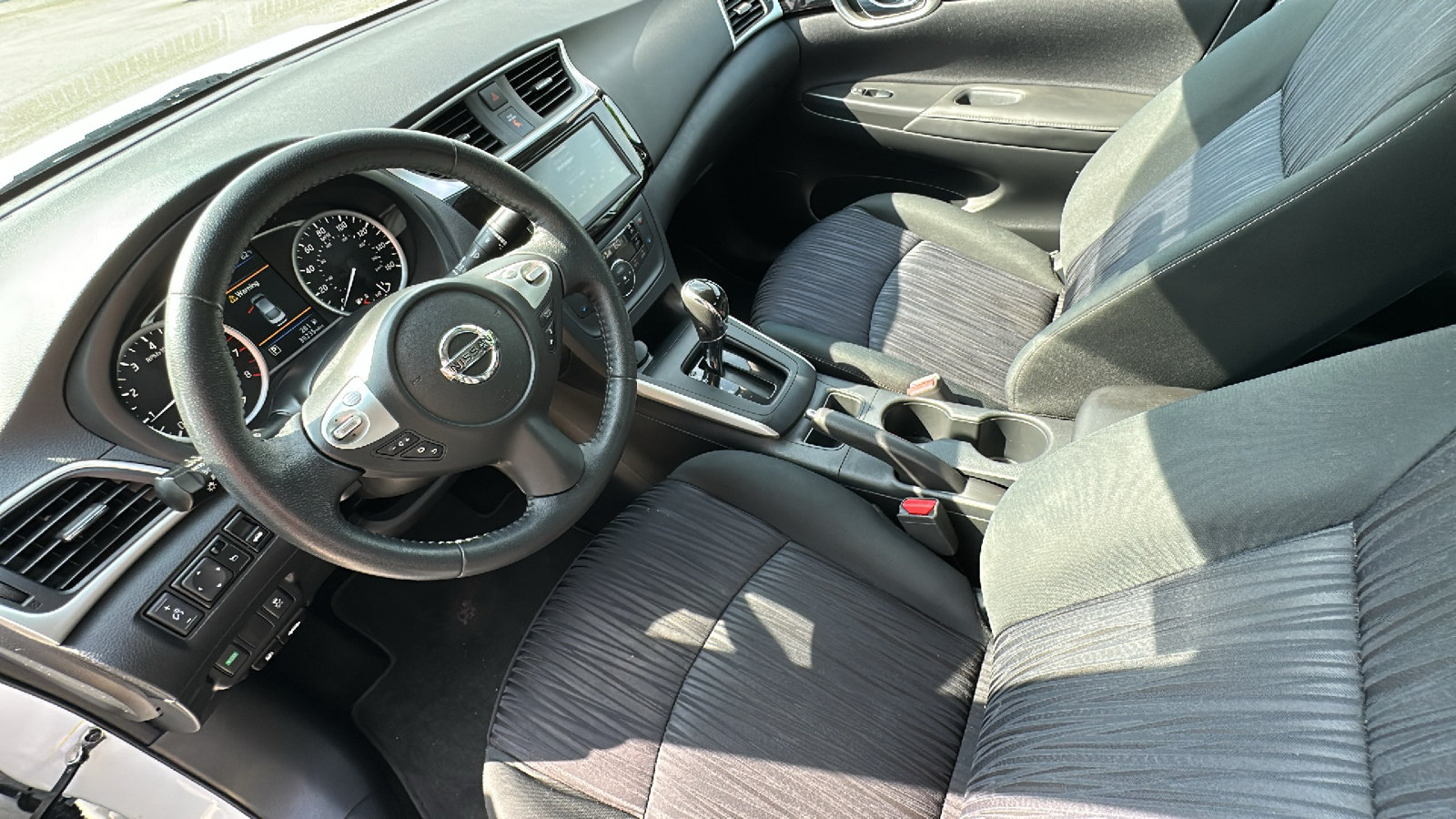 Used 2019 Nissan Sentra SV FWD image 21