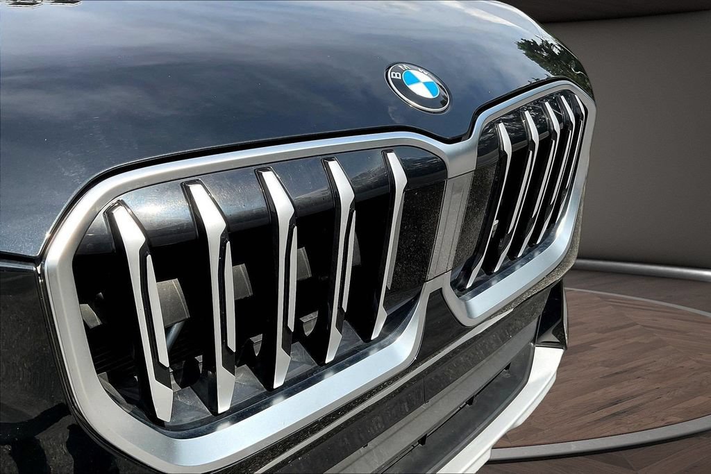 Used 2025 BMW X1 xDrive28i AWD/4WD image 36