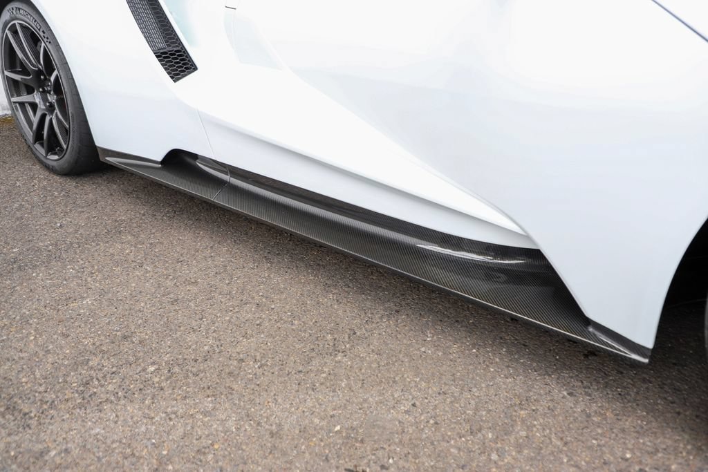 Used 2017 Ford GT RWD image 41