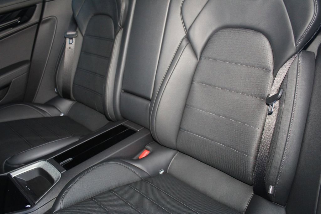 New 2026 Porsche Panamera 4 image 22