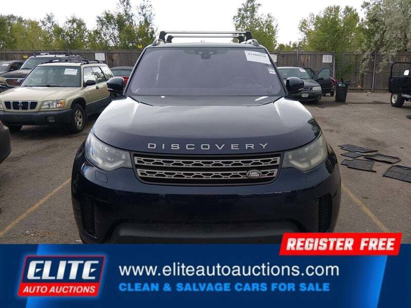 Used 2020 Land Rover Discovery SE AWD/4WD image 23