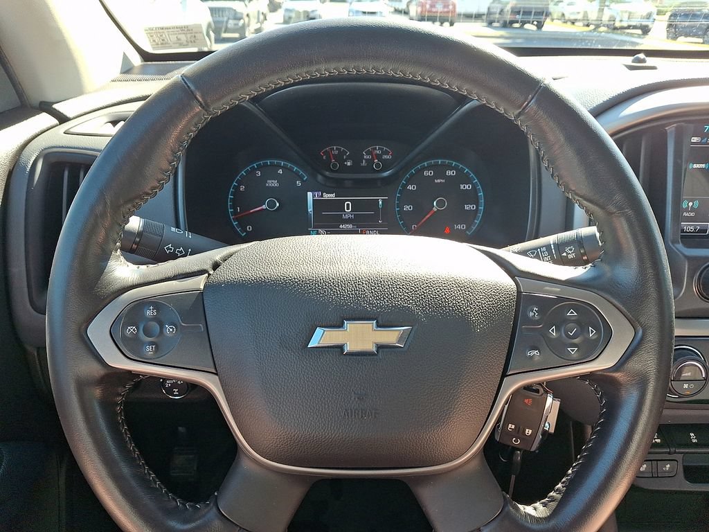 Used 2017 Chevrolet Colorado Z71 AWD/4WD image 22