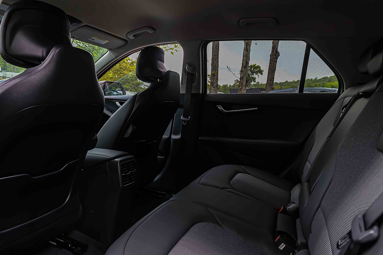 Certified 2025 Kia Niro Wind w/ Wind Preserve Package FWD image 21