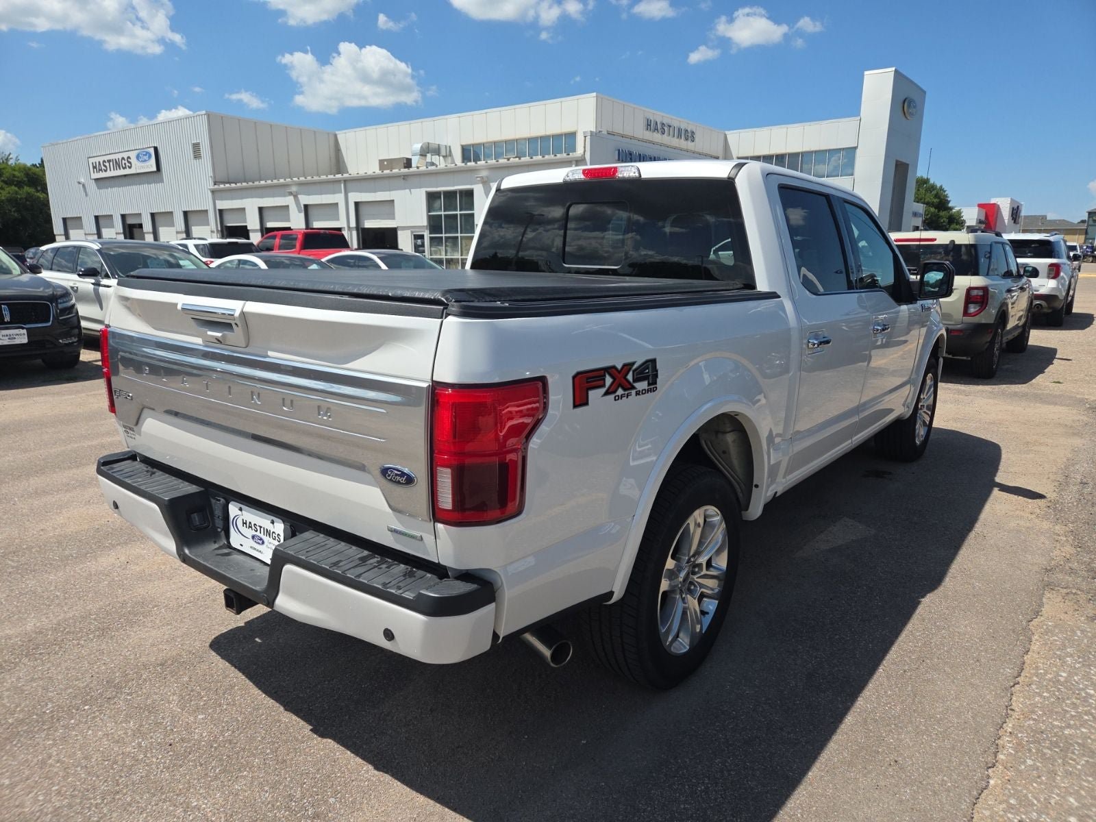 Used 2019 Ford F150 Platinum w/ Equipment Group 701A Luxury AWD/4WD image 6