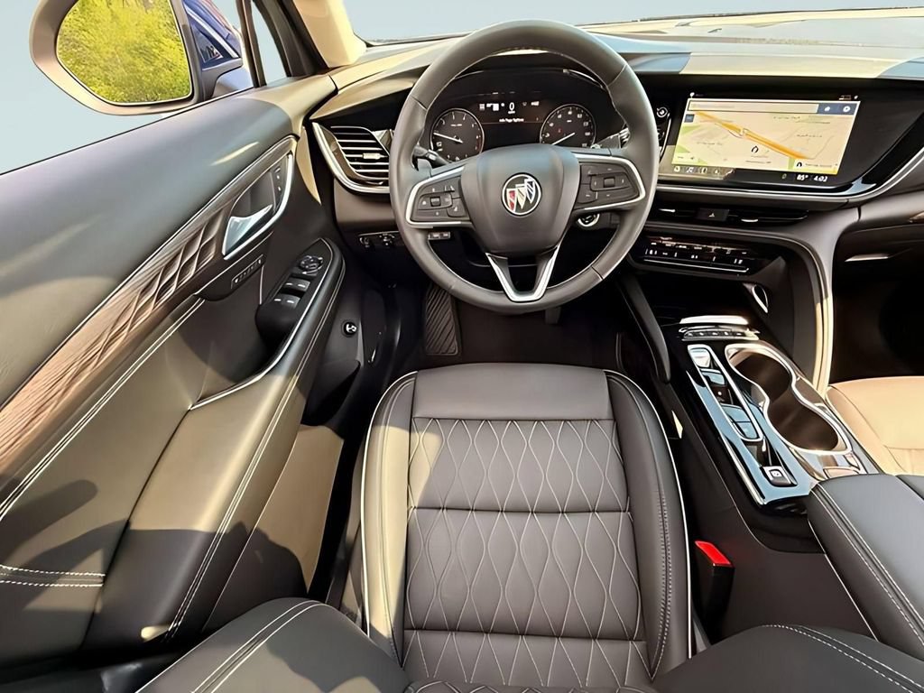 Used 2023 Buick Envision Avenir AWD/4WD image 8