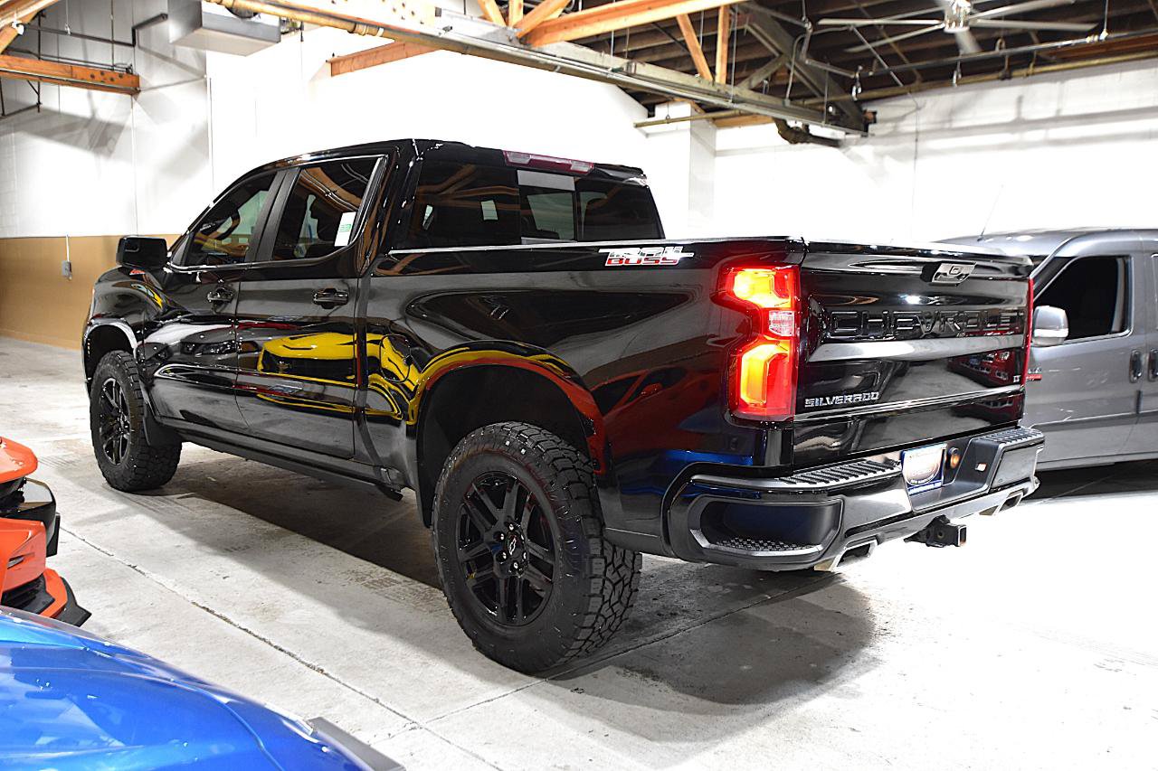 Used 2024 Chevrolet Silverado 1500 LT Trail Boss w/ Convenience Package II AWD/4WD image 14