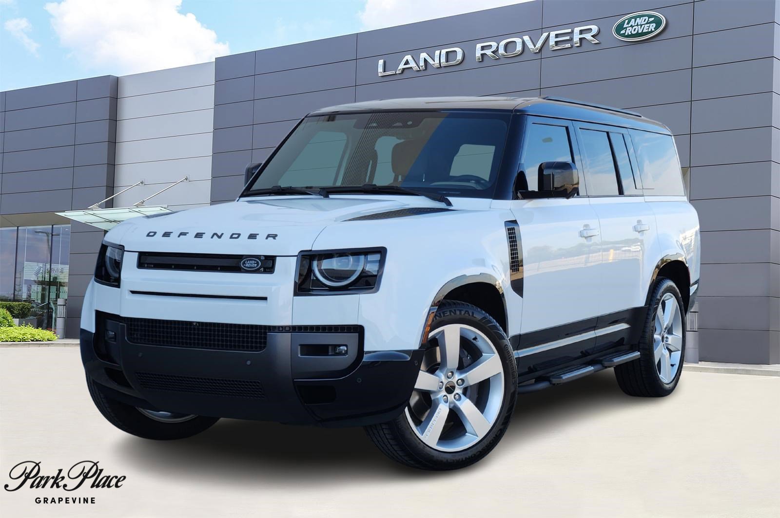 New 2026 Land Rover Defender 130 X-Dynamic SE video 1