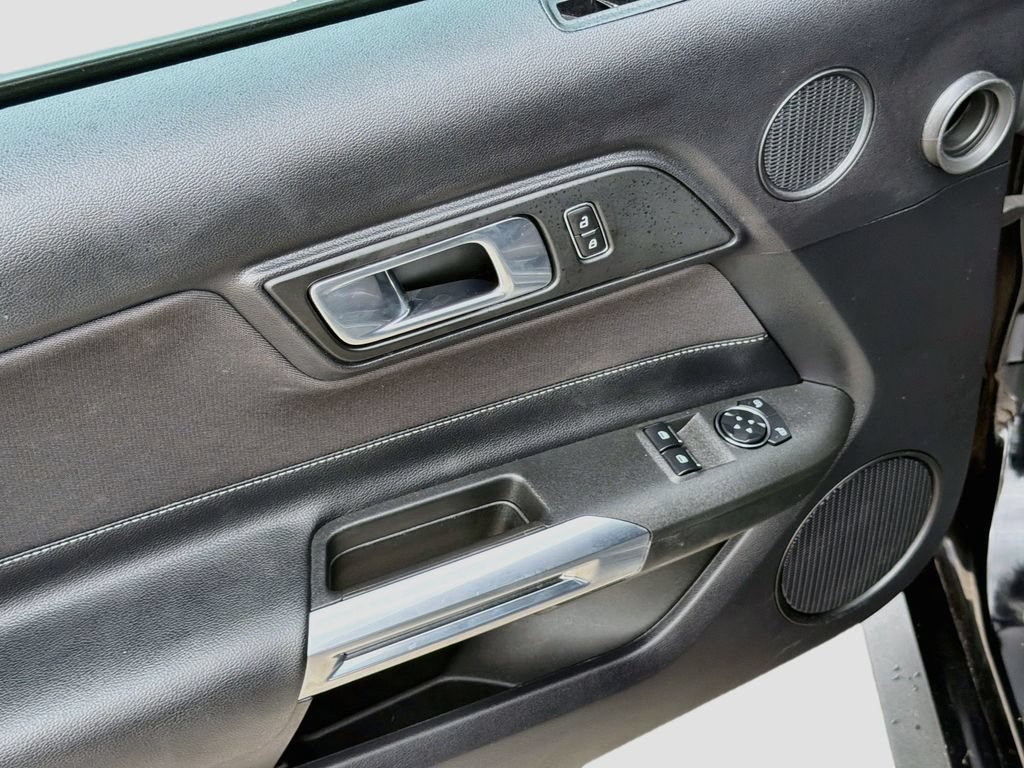 Used 2023 Ford Mustang Coupe RWD image 19