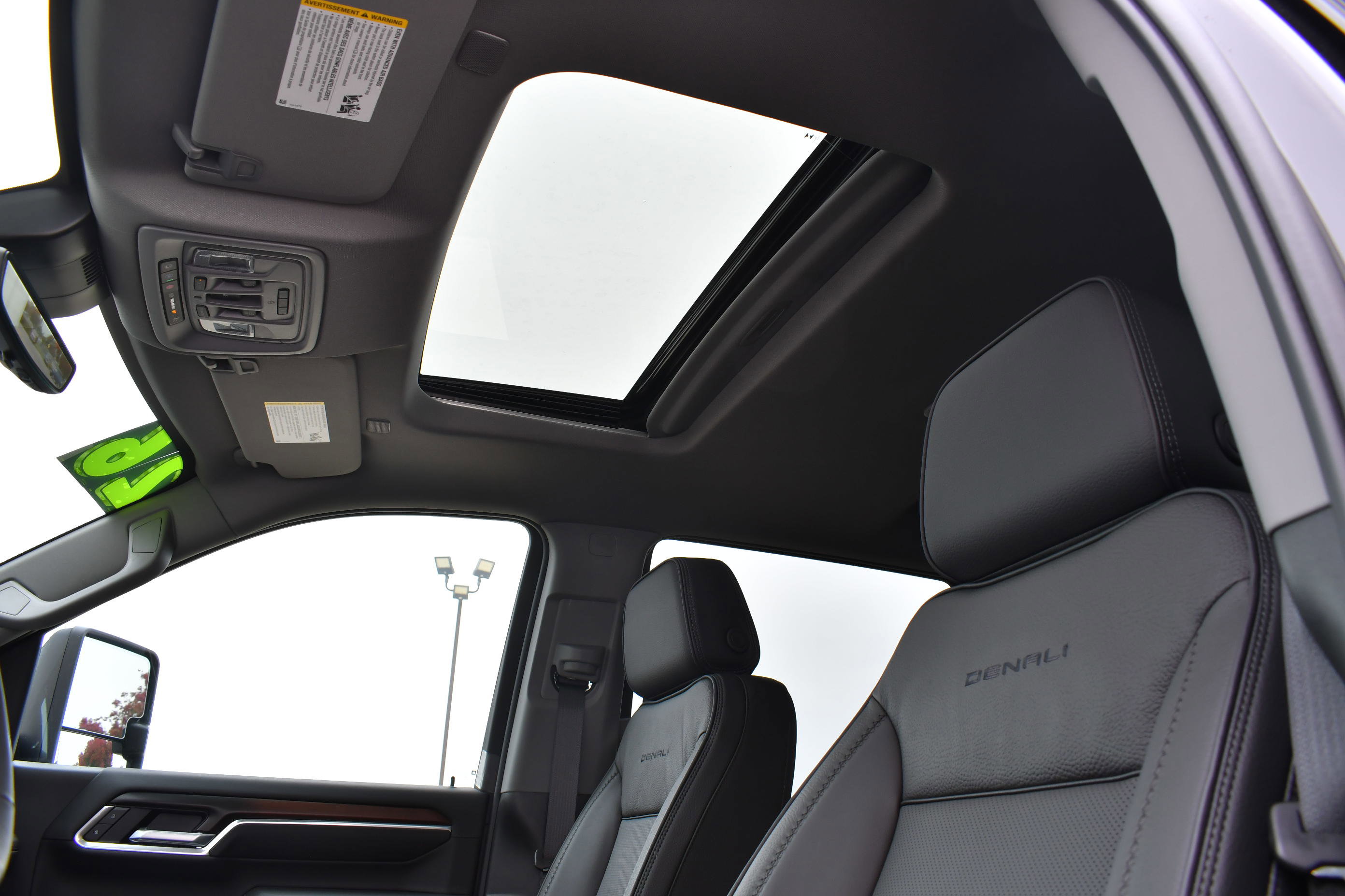 New 2026 GMC Sierra 2500 Denali w/ Denali Reserve Package image 18