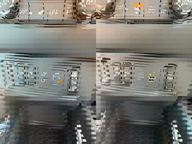 New 2026 Nissan Frontier SV w/ All-Weather Content Package image 34