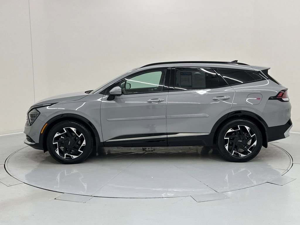 Used 2024 Kia Sportage SX image 2