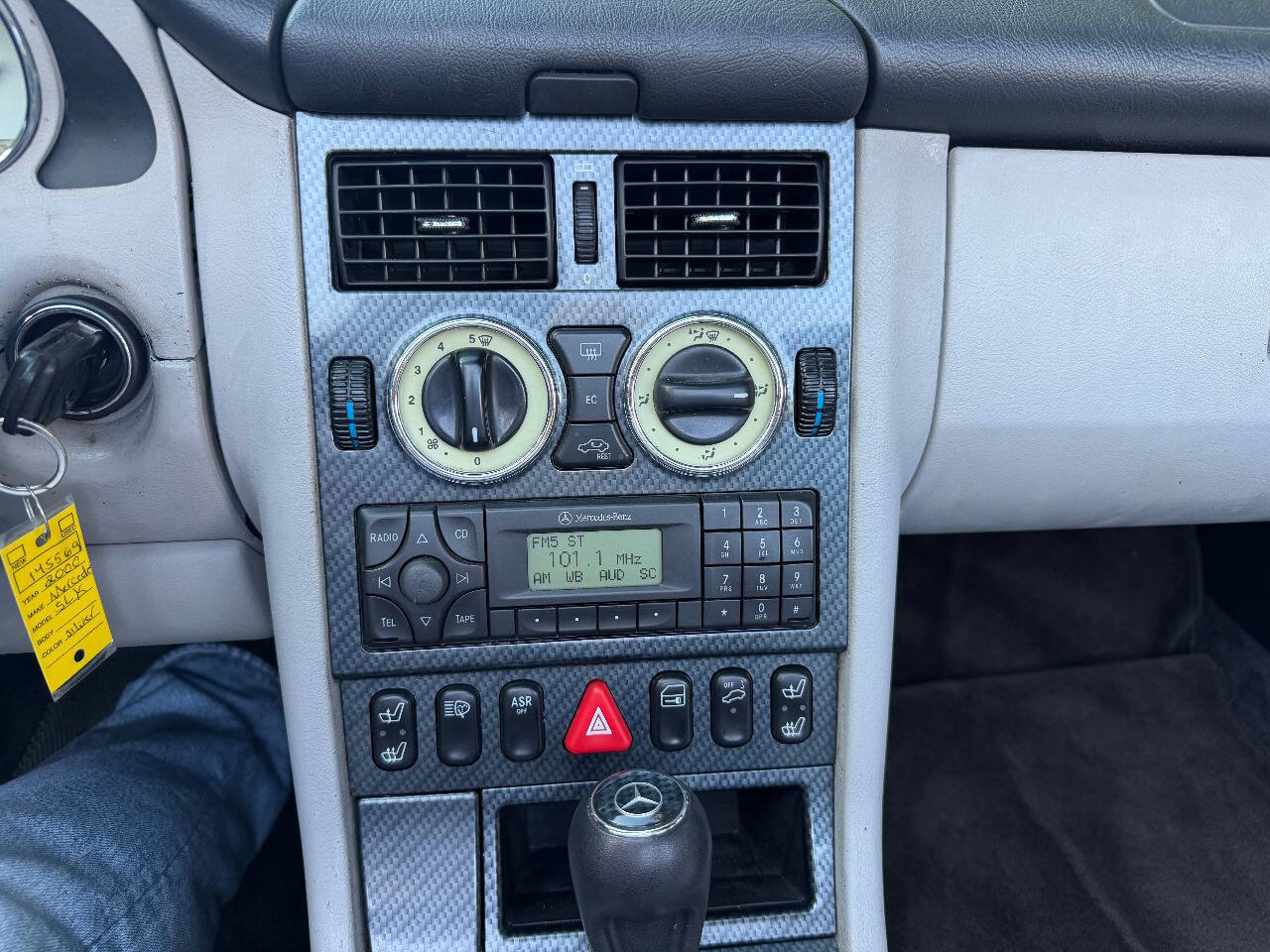 Used 2000 Mercedes-Benz SLK 230 image 29