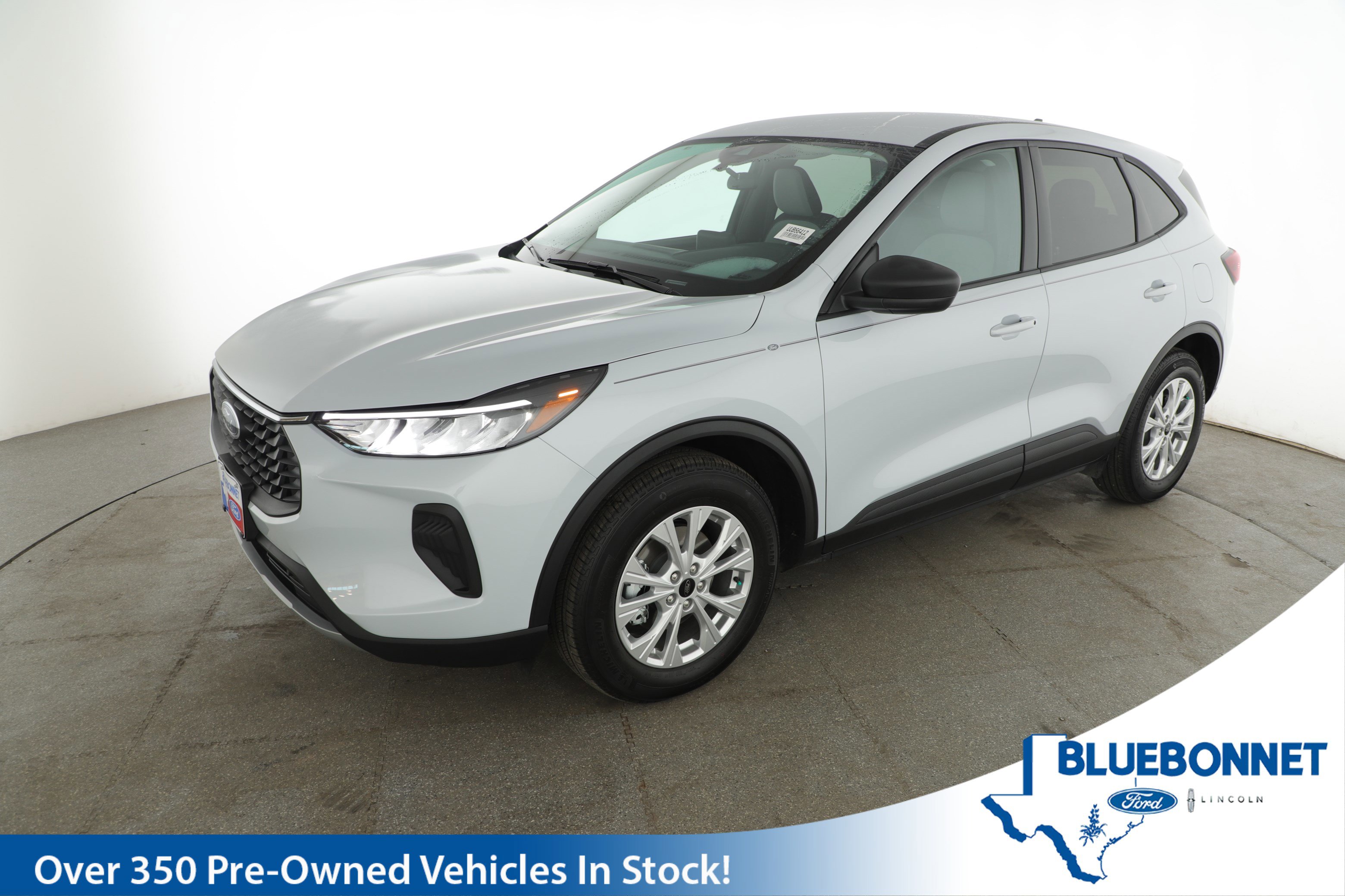 Certified 2025 Ford Escape Active image 1