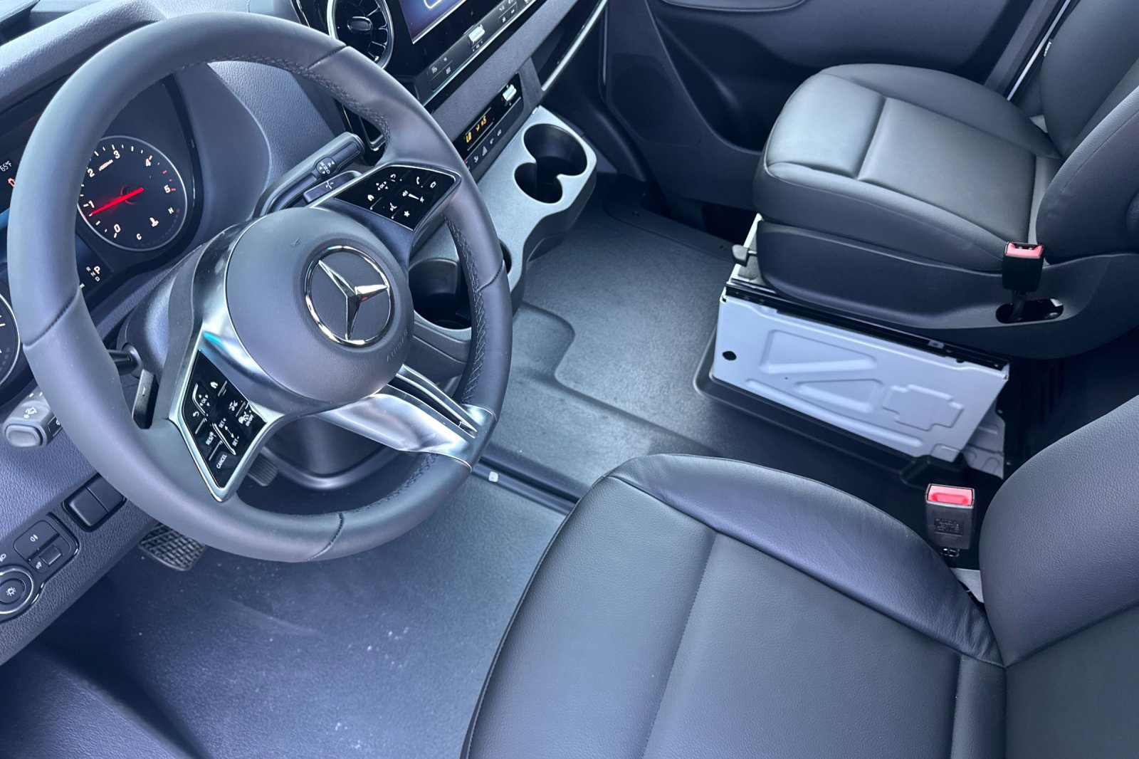 New 2026 Mercedes-Benz Sprinter 2500 image 10