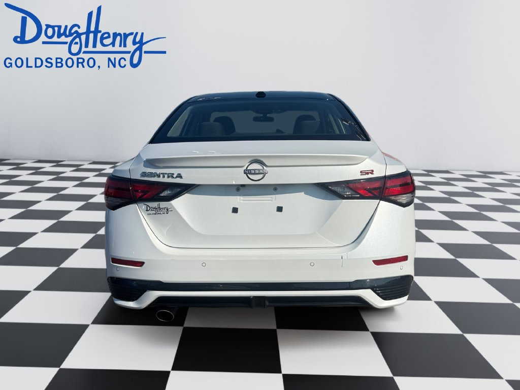 Used 2025 Nissan Sentra SR FWD image 4