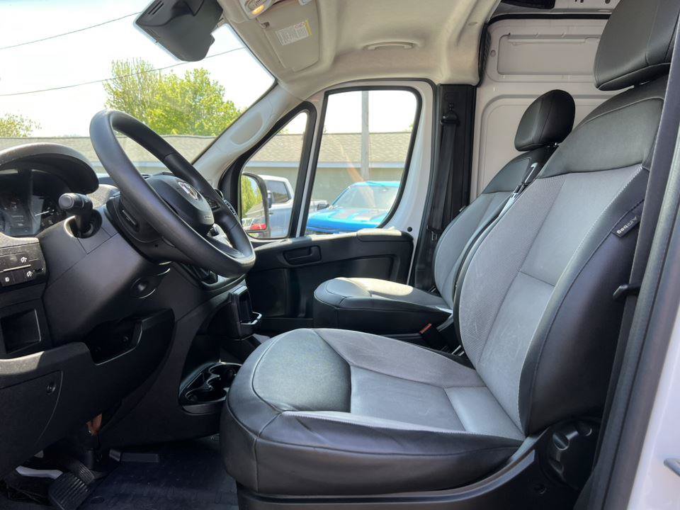 Used 2025 RAM ProMaster 2500 w/ Convenience Group FWD image 4