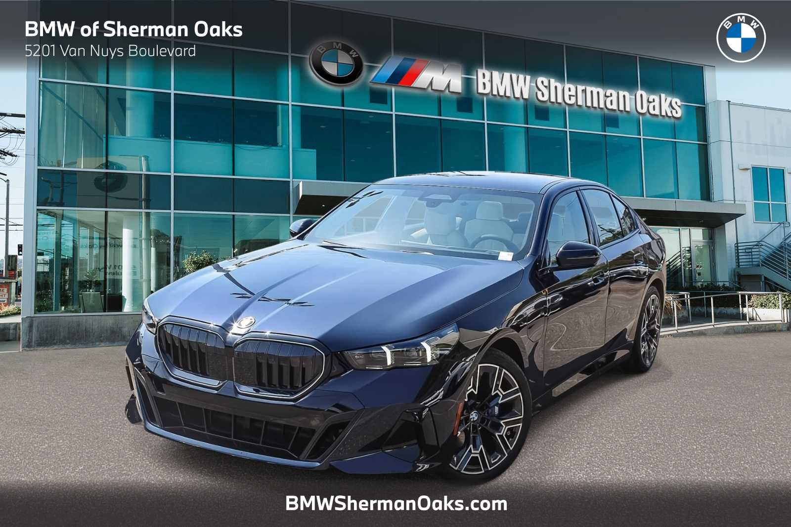 New 2026 BMW 550e xDrive