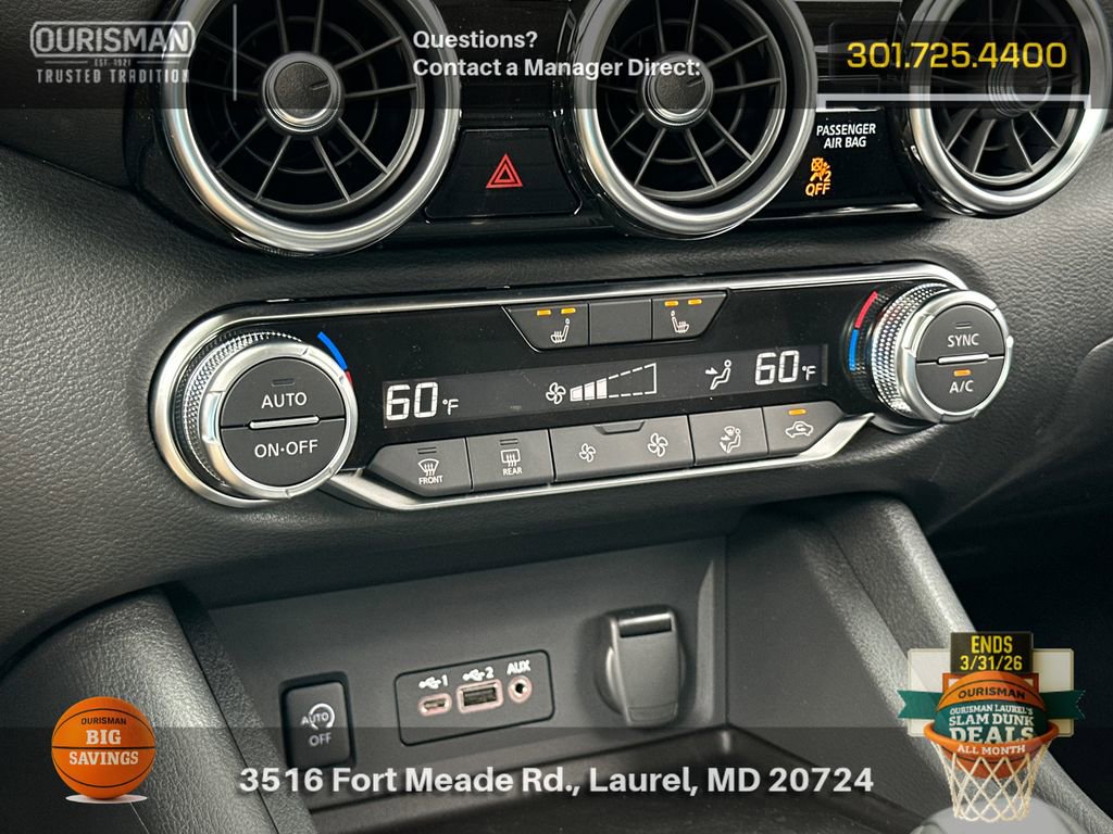 New 2025 Nissan Sentra SR image 14