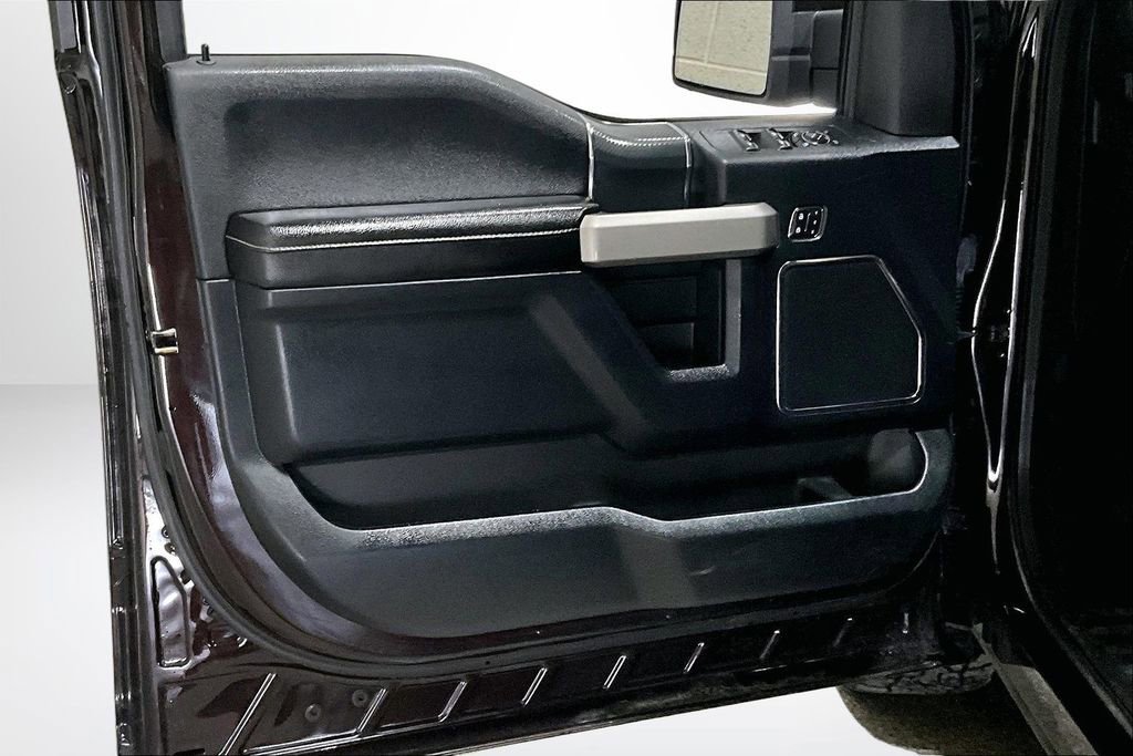 Used 2018 Ford F150 Lariat w/ Equipment Group 502A Luxury image 21