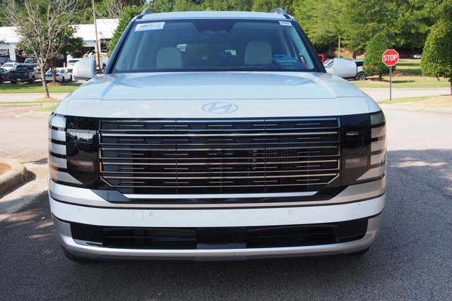 Used 2026 Hyundai Palisade Calligraphy AWD/4WD image 2
