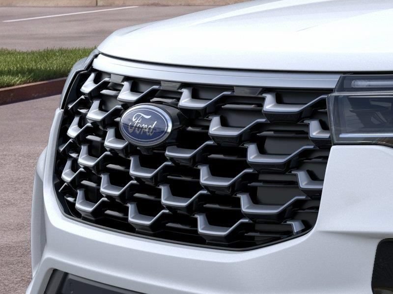 New 2026 Ford Explorer Platinum w/ LUX Leather Package AWD/4WD image 17