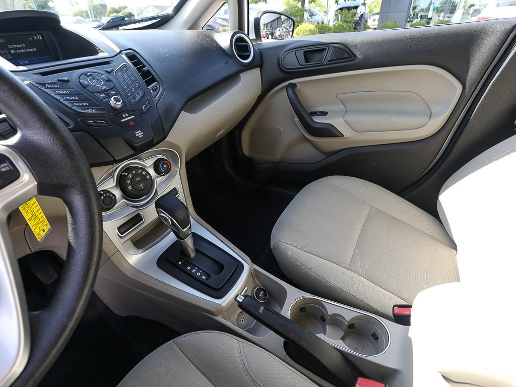 Used 2019 Ford Fiesta SE FWD image 19