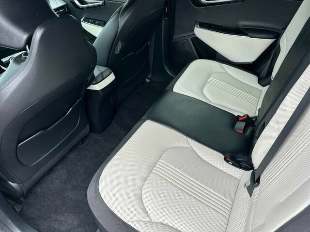 Used 2023 Kia EV6 GT-Line w/ GT-Line White Seat Package AWD/4WD image 14