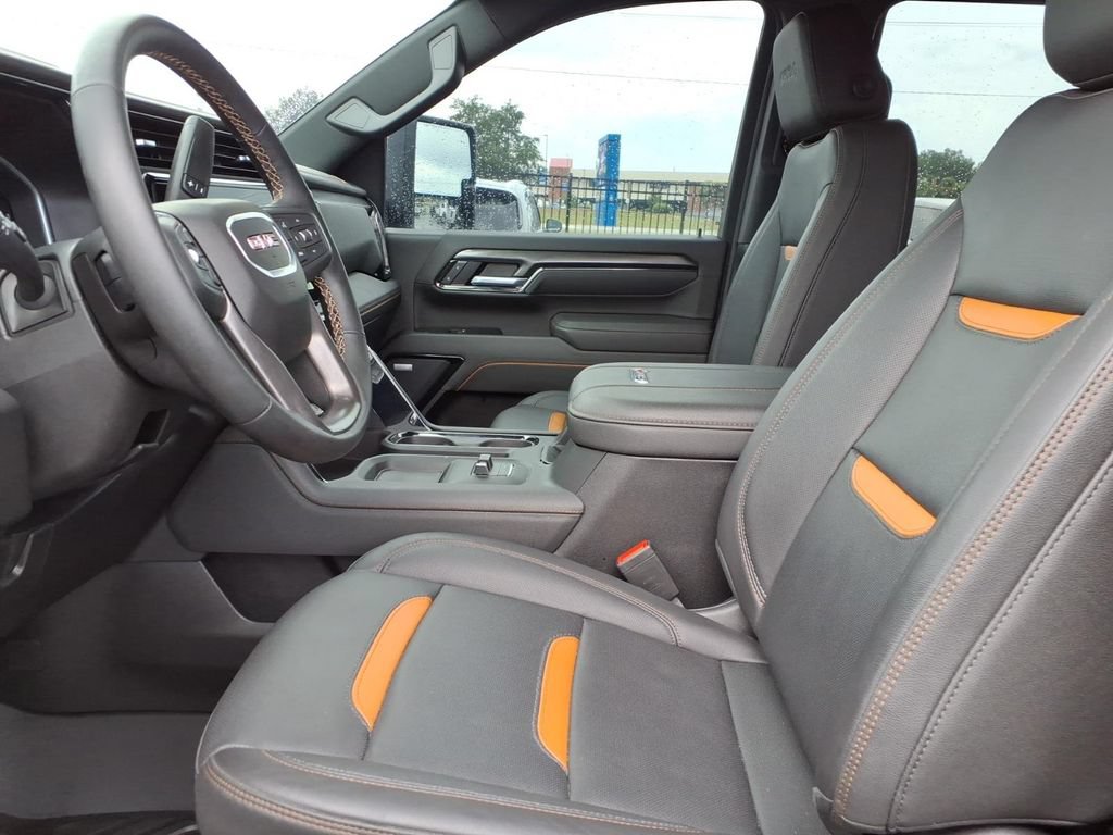Used 2026 GMC Sierra 2500 AT4 w/ AT4 Premium Plus Package AWD/4WD image 24