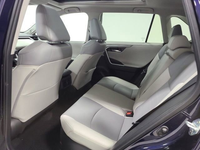 Used 2023 Toyota RAV4 Limited AWD/4WD image 21