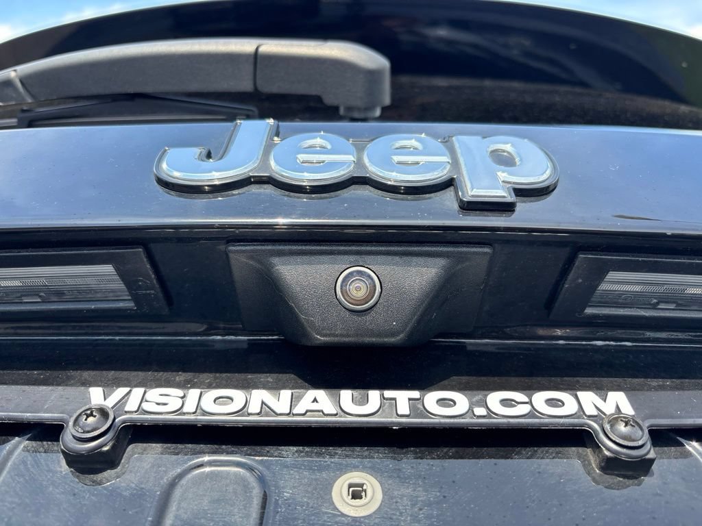 Used 2021 Jeep Renegade Limited AWD/4WD image 34