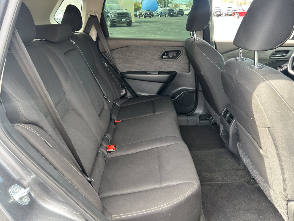 Used 2023 Nissan Rogue S FWD image 27