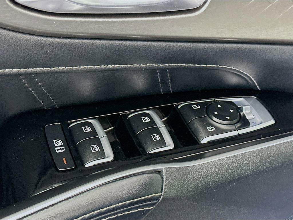Used 2021 Kia Sorento SX image 18