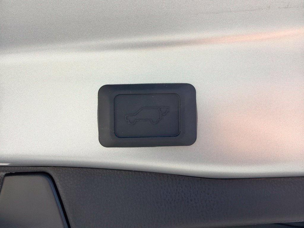 Certified 2025 Toyota RAV4 XLE Premium FWD image 23