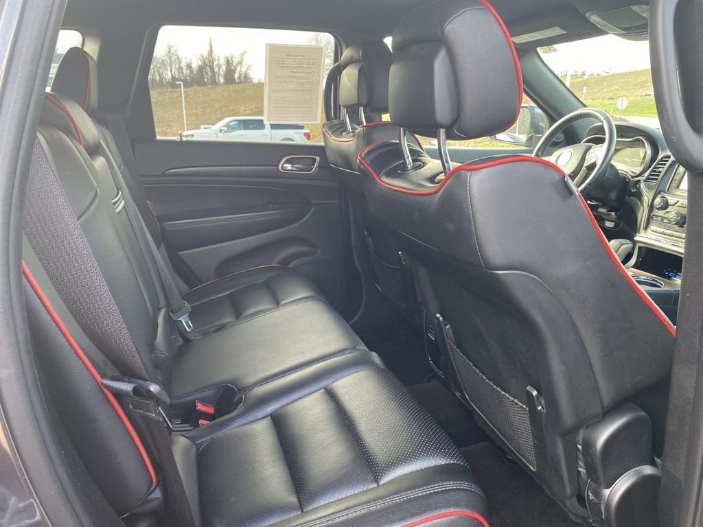 Certified 2016 Jeep Grand Cherokee Laredo w/ Quick Order Package 23E image 14