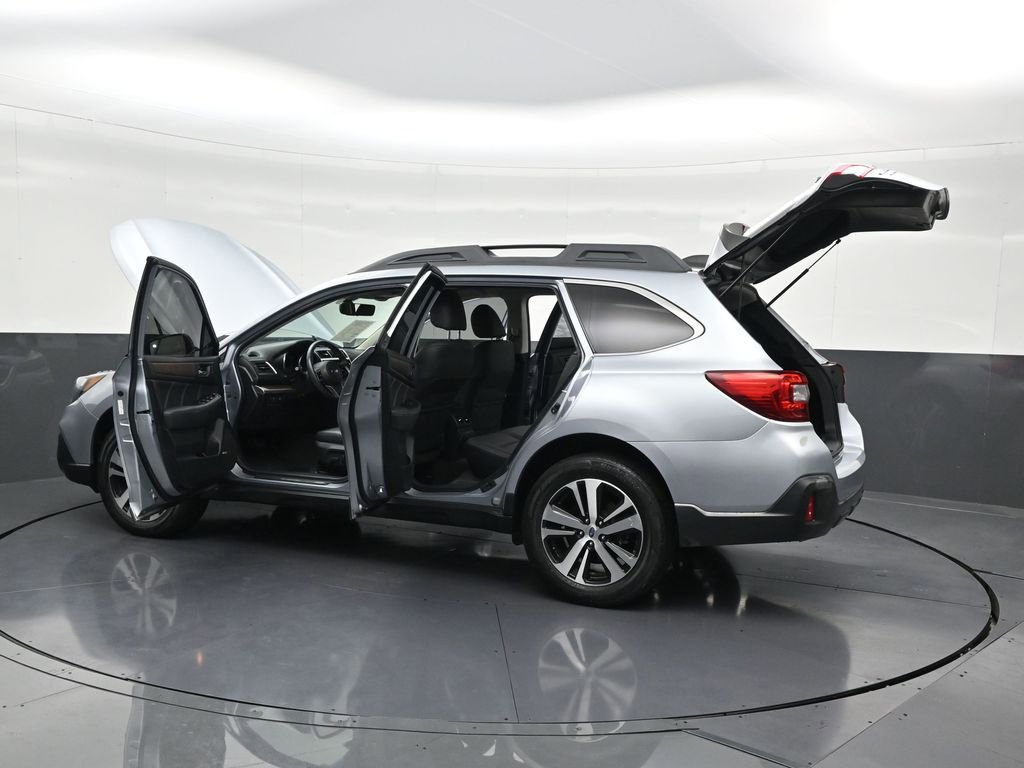 Used 2019 Subaru Outback 3.6R Limited image 38