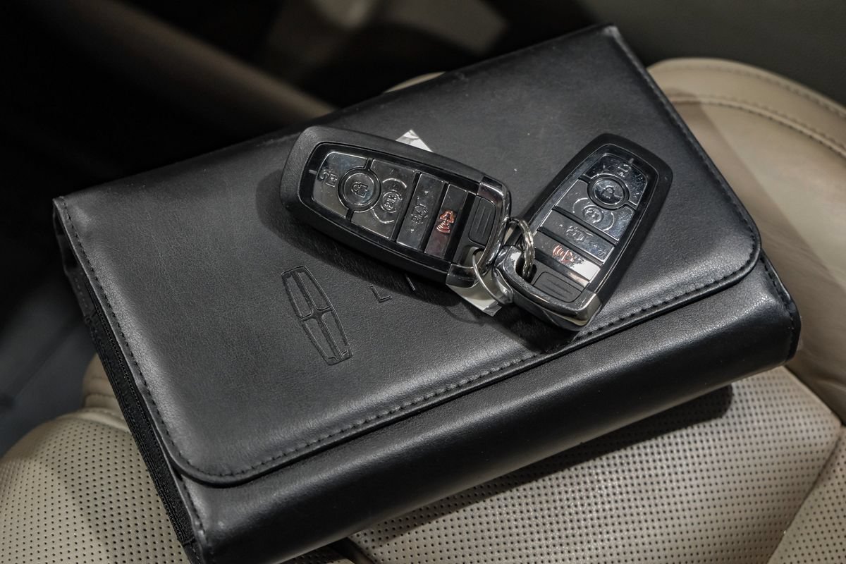 Used 2022 Lincoln Navigator L Reserve AWD/4WD image 69