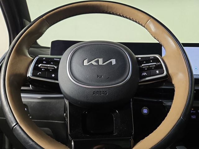 Certified 2024 Kia Sorento SX Prestige w/ Olive Brown Leather Package image 23