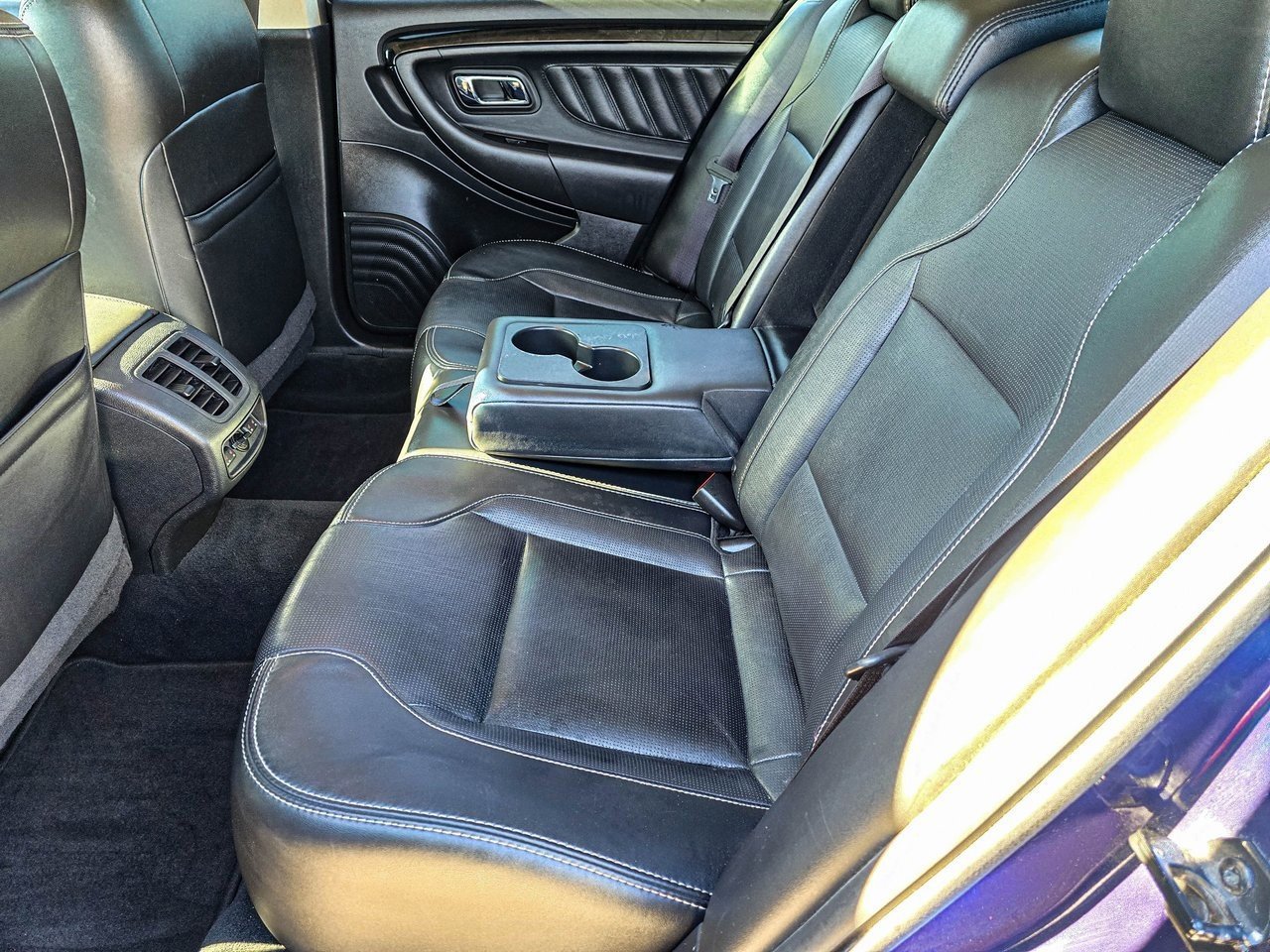 Used 2011 Ford Taurus Limited w/ 303A Rapid Spec Order Code image 31