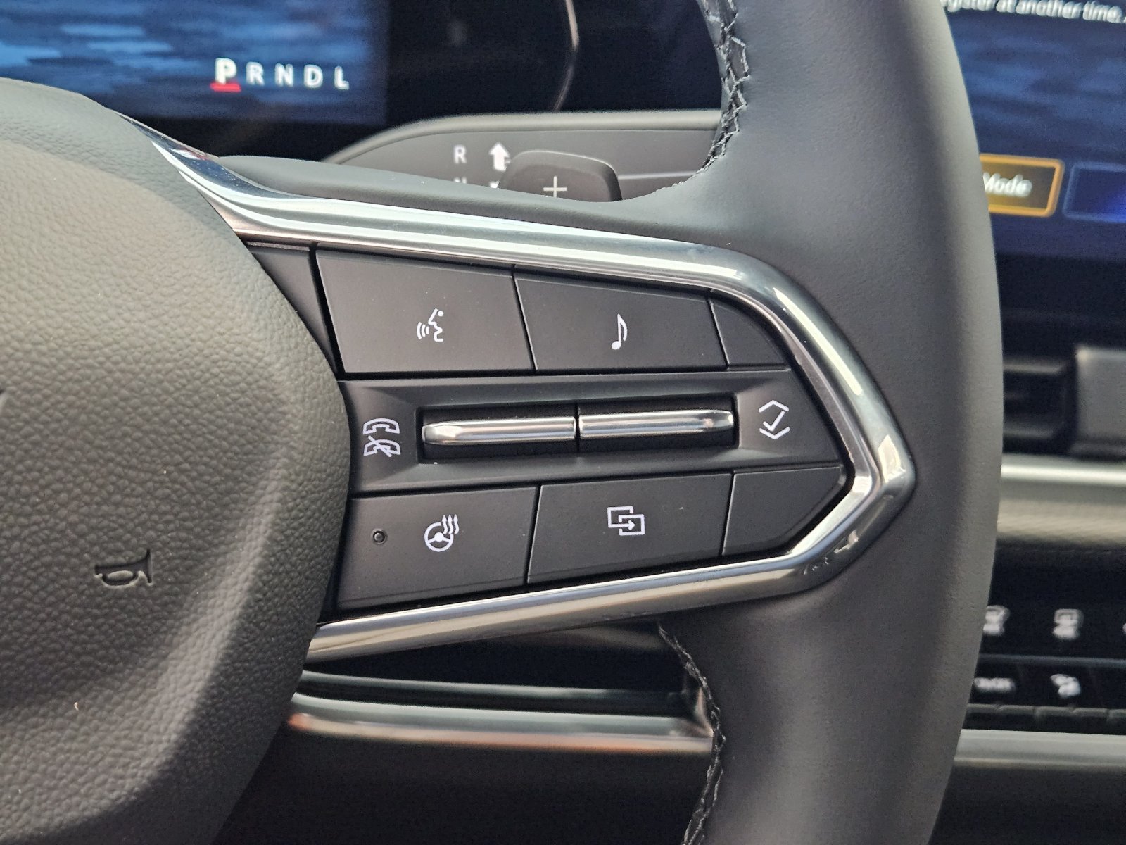 New 2027 Chevrolet Equinox LT w/ Safety and Technology Package FWD image 23