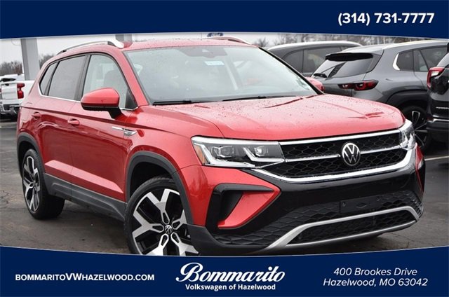 Certified 2022 Volkswagen Taos SEL w/ Panoramic Sunroof Package