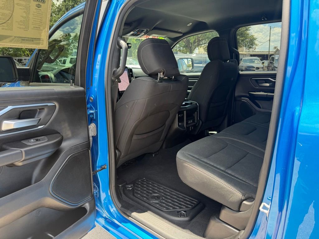 Certified 2025 RAM 1500 Big Horn AWD/4WD image 29