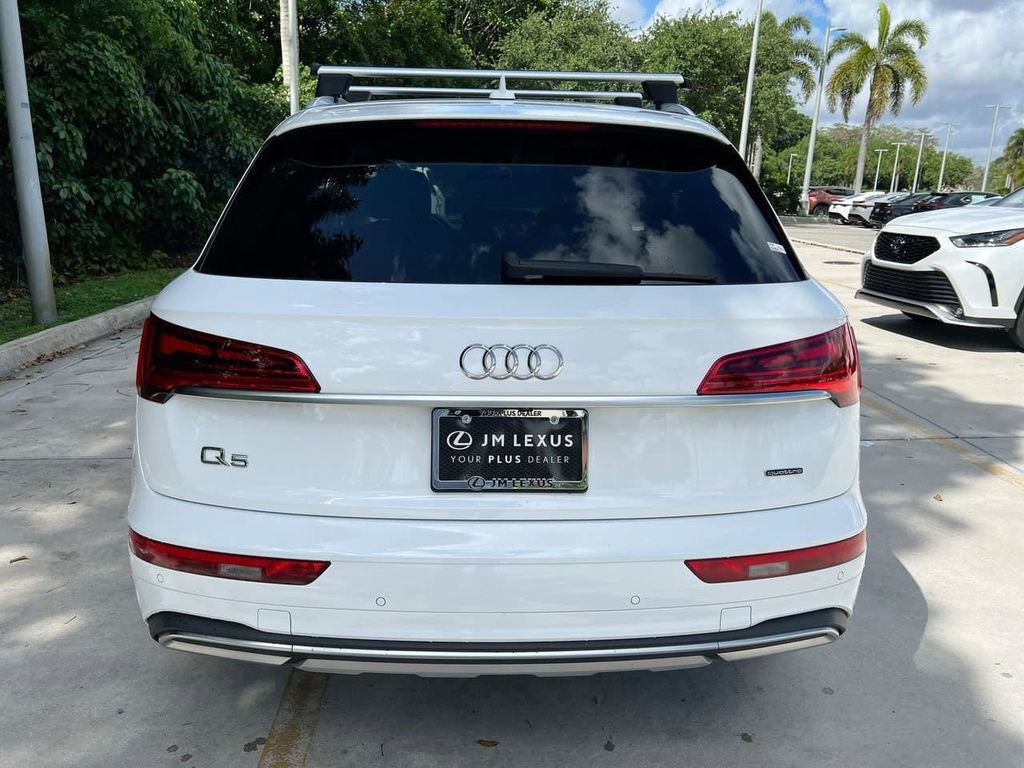 Used 2021 Audi Q5 2.0T Premium Plus w/ Premium Plus Package AWD/4WD image 6