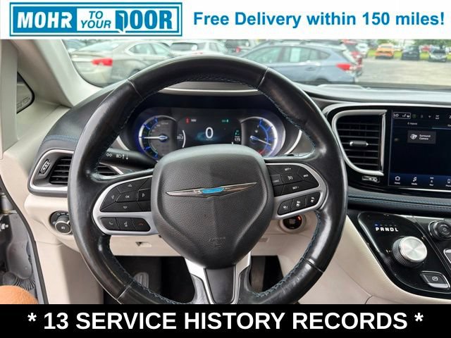 Used 2021 Chrysler Pacifica Touring-L FWD image 31